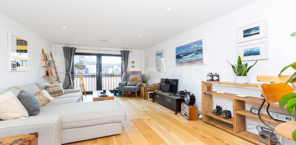 			1 Bedroom, 1 bath, 1 reception Apartment			 Mare Street, Hackney / London Fields 